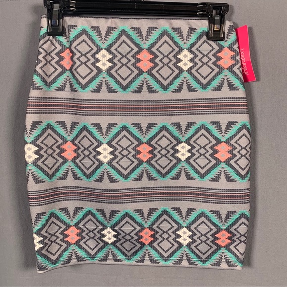NWT Xhilaration Aztec Print Bodycon Mini Skirt -XS - Picture 6 of 10